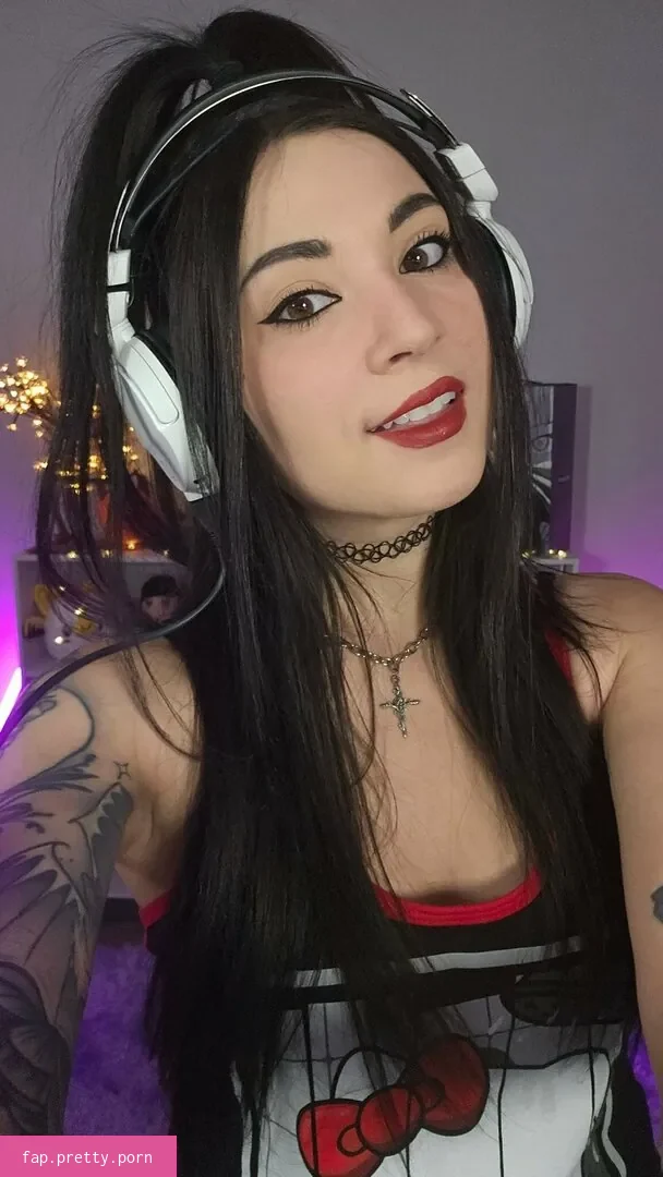 MelonieMac - Photo #12