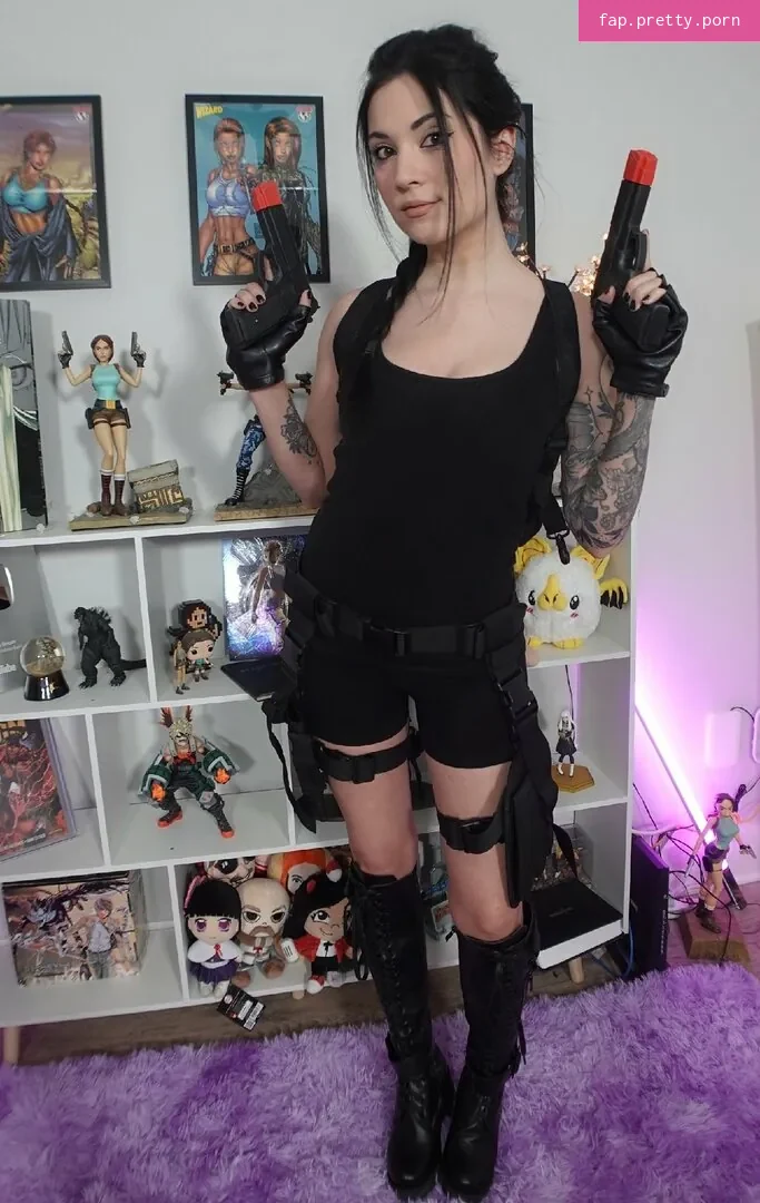 MelonieMac - Photo #18
