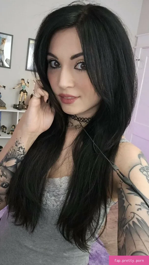 MelonieMac - Photo #85