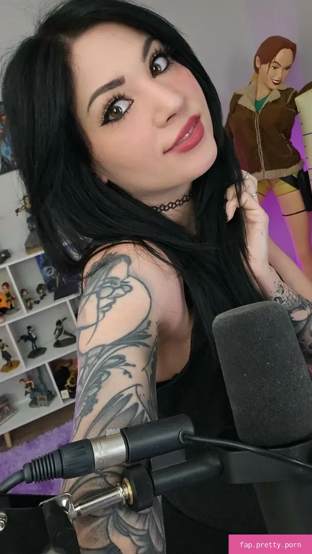 MelonieMac - Photo #98