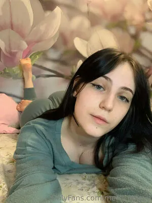 merry_encyy