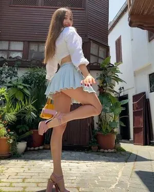 Merve Elmas