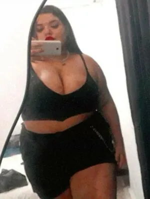 Michelle Echude / michelle.echudee ????????