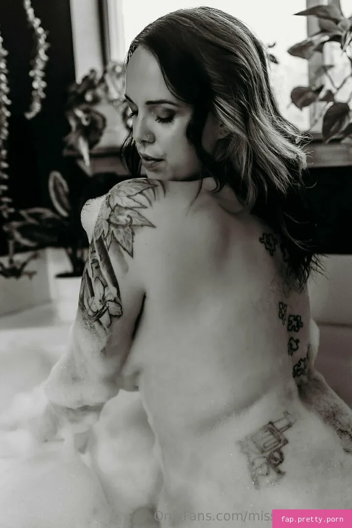 miss.emm.xoxo - Photo #06