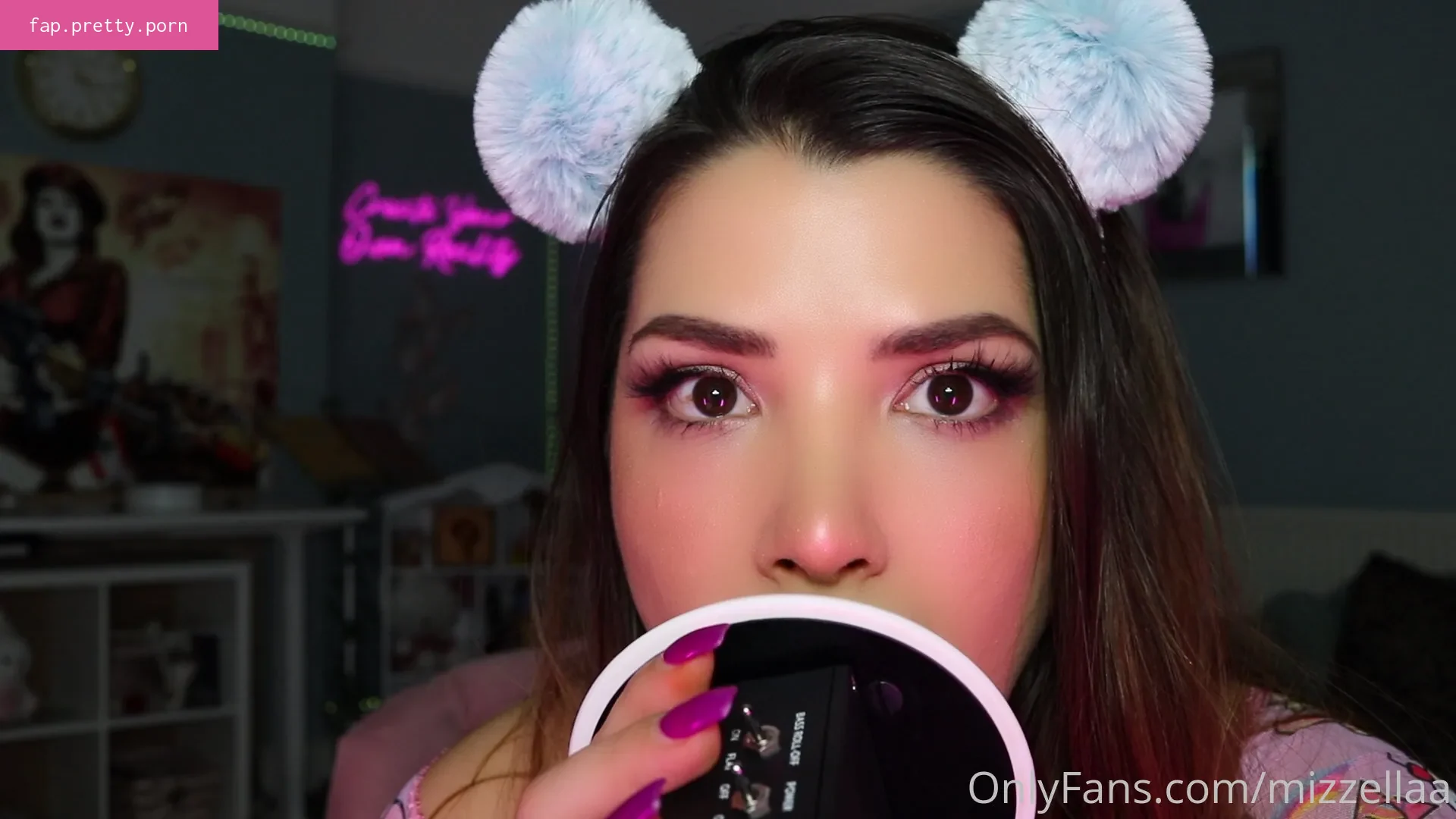 Mizz Ellaa ASMR - Photo #73