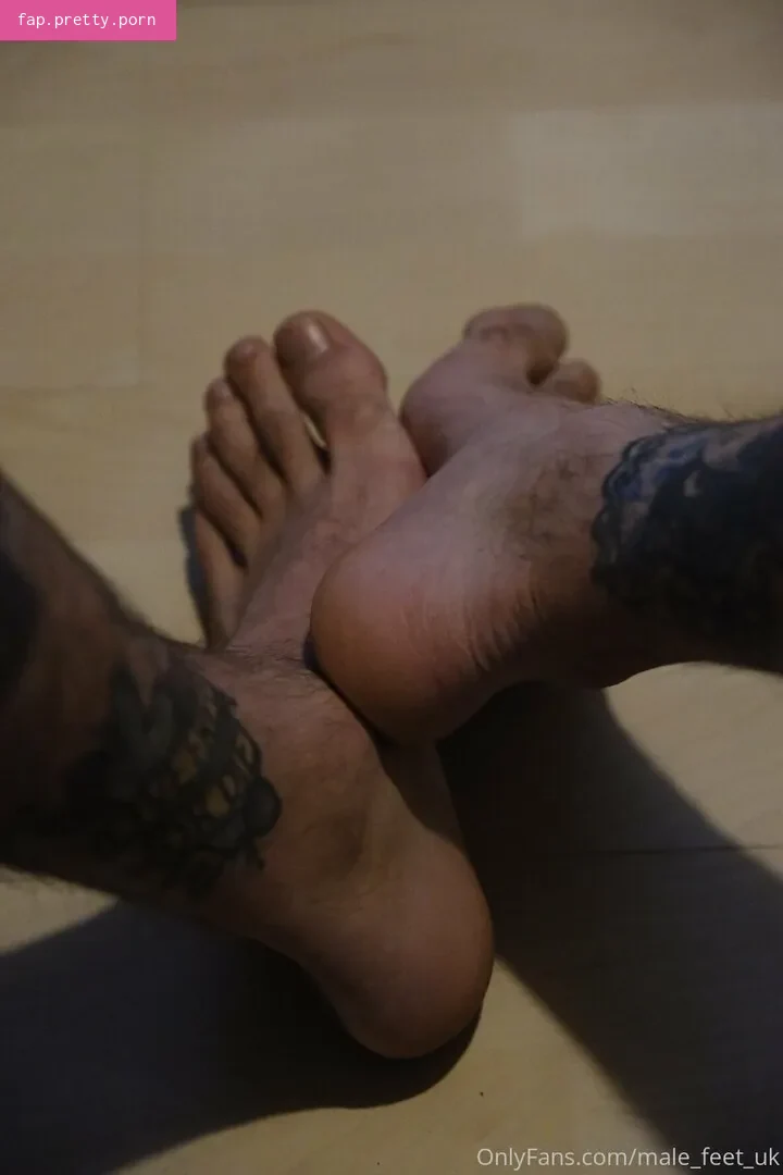 male_feet_uk - Photo #36