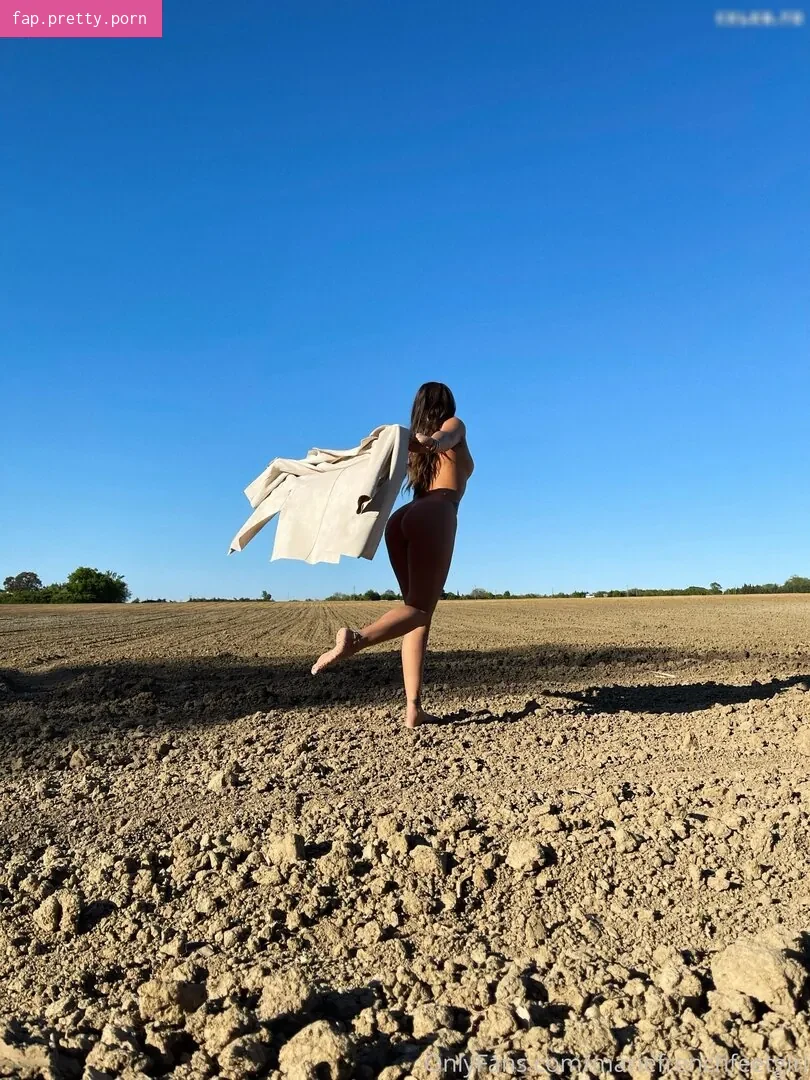 Marie French Feetgirl - Photo #62