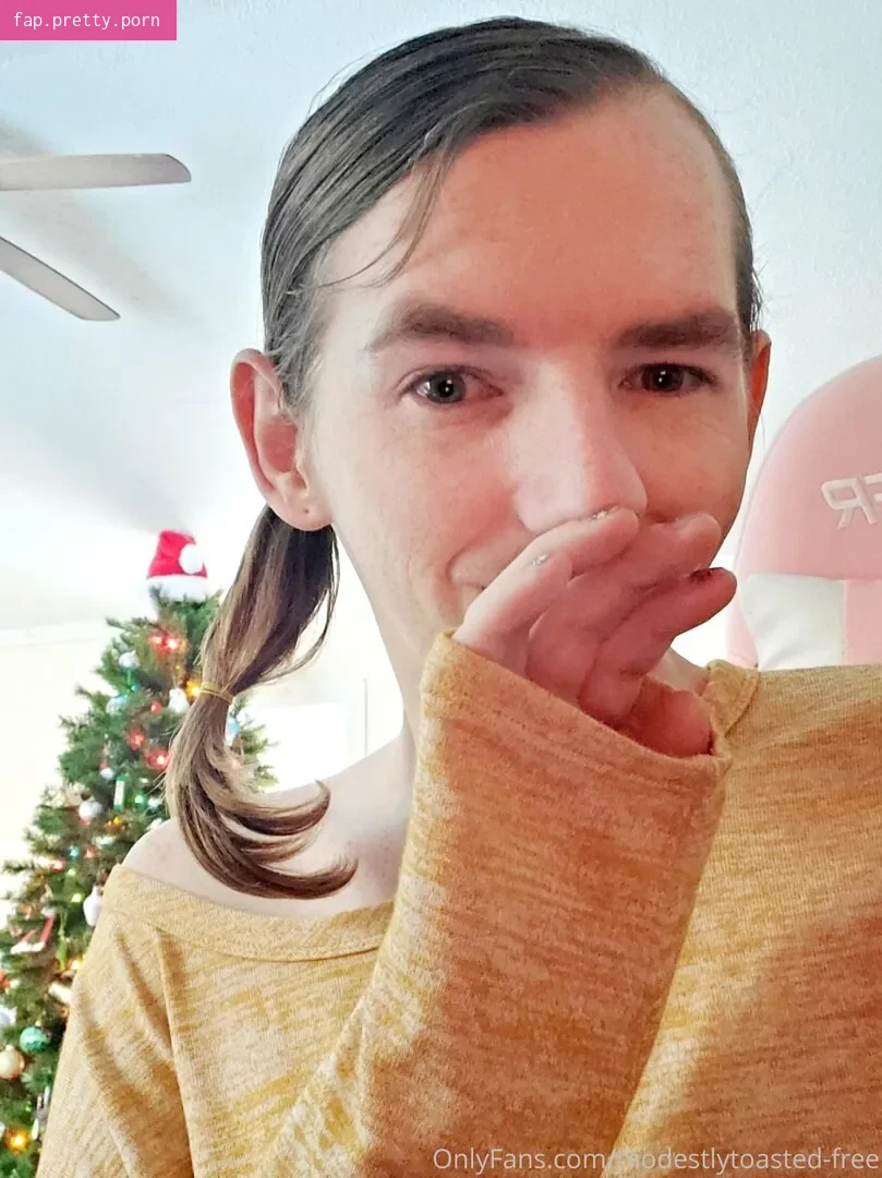 modestlytoasted-free - Photo #23