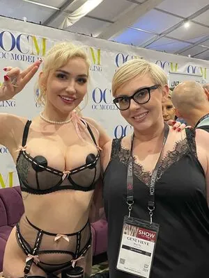 madam_genevieve