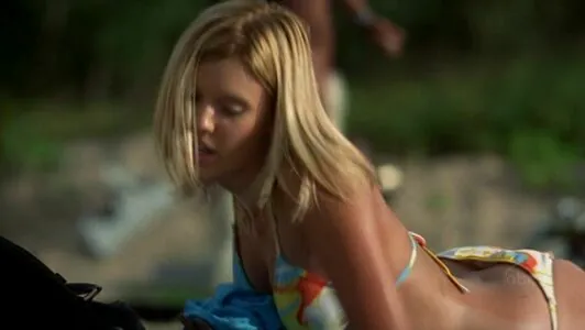 Maggie Grace