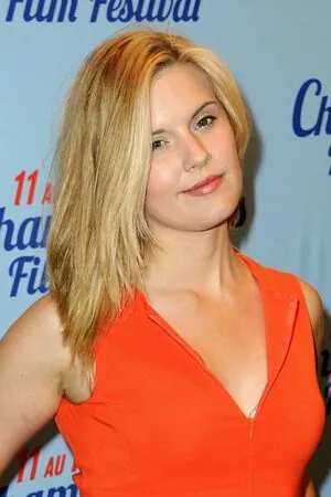 Maggie Grace