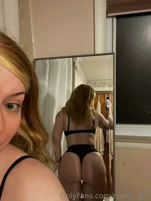manic_girl