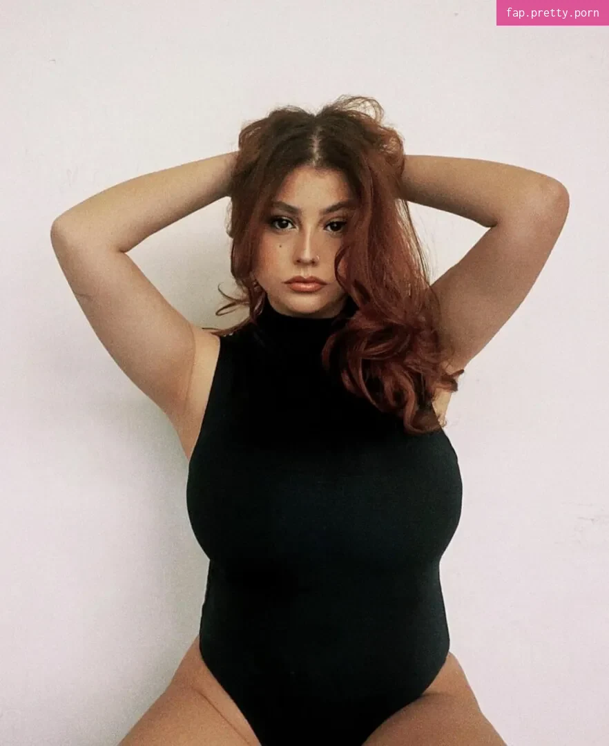 Marisa Groch - Photo #16