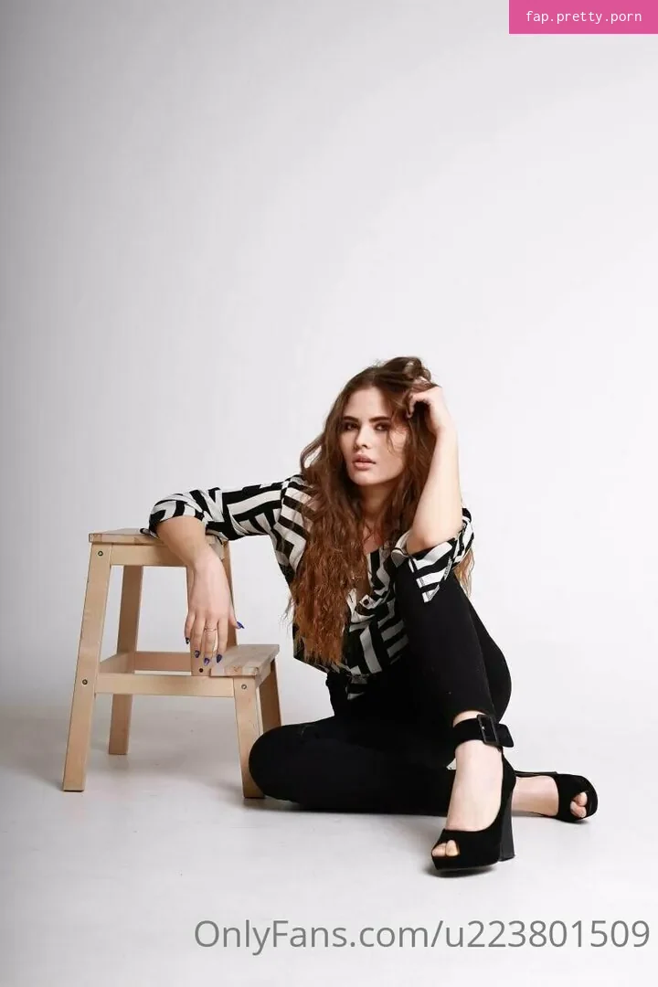 meri_ginger - Photo #01