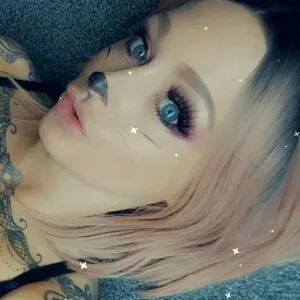 miss_gray