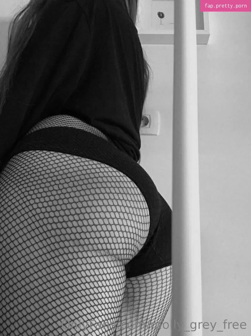 molly_grey_free - Photo #40