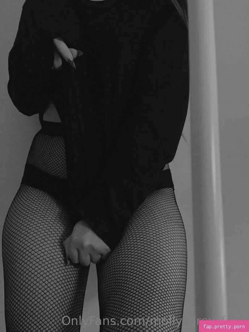 molly_grey_free - Photo #42
