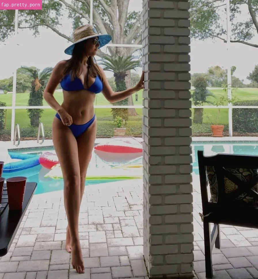 Monica Gonzalez - Photo #18