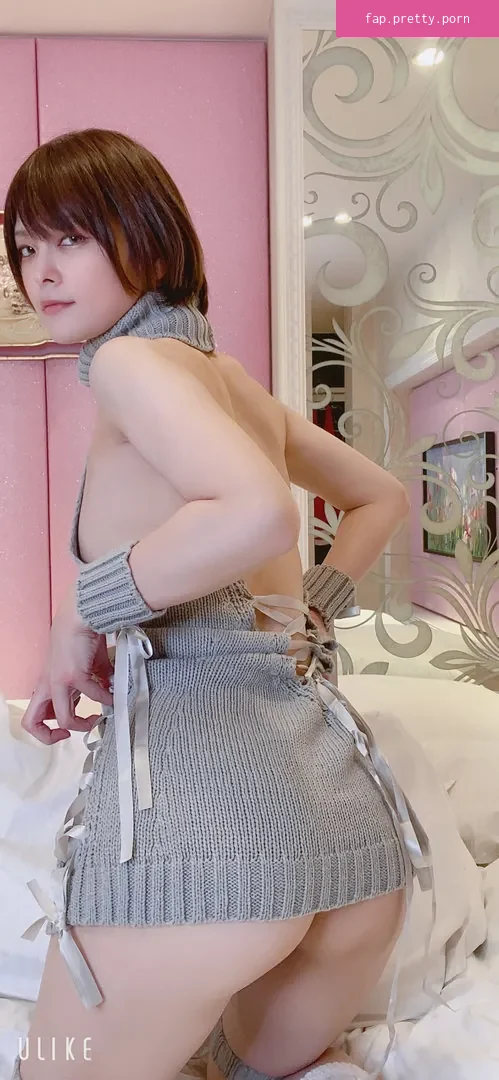 Moko Hirose - Photo #05