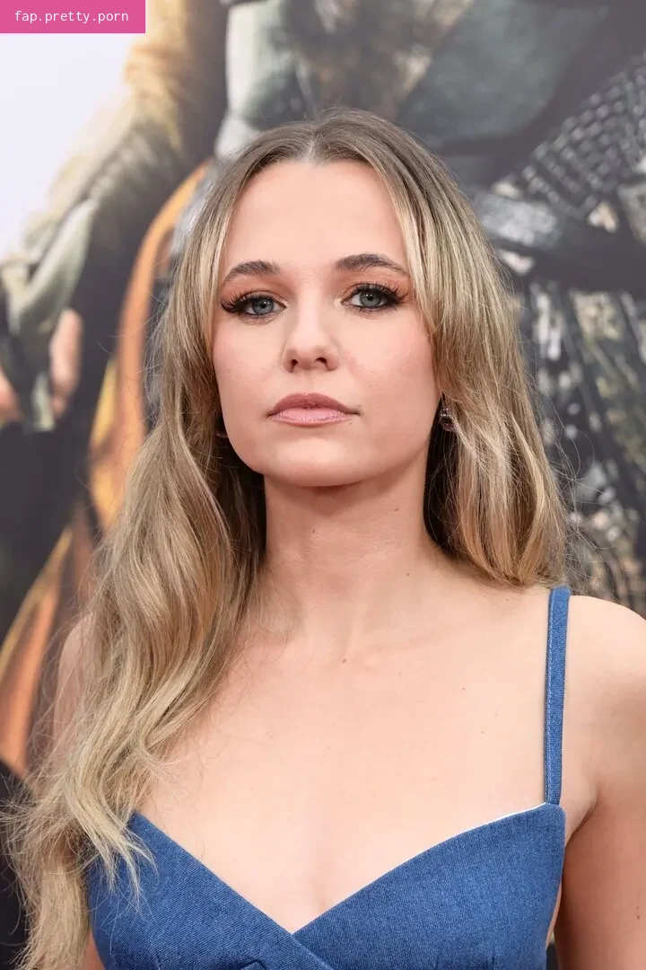 Madison Iseman - Photo #26