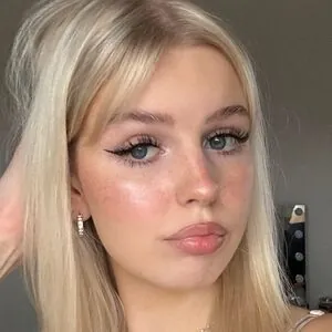 mia_ell