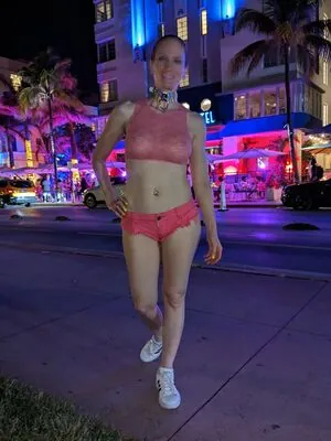 MiaExhib