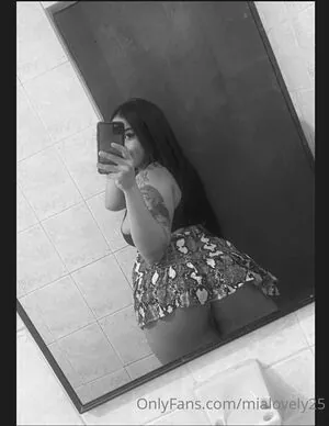 mialovely25