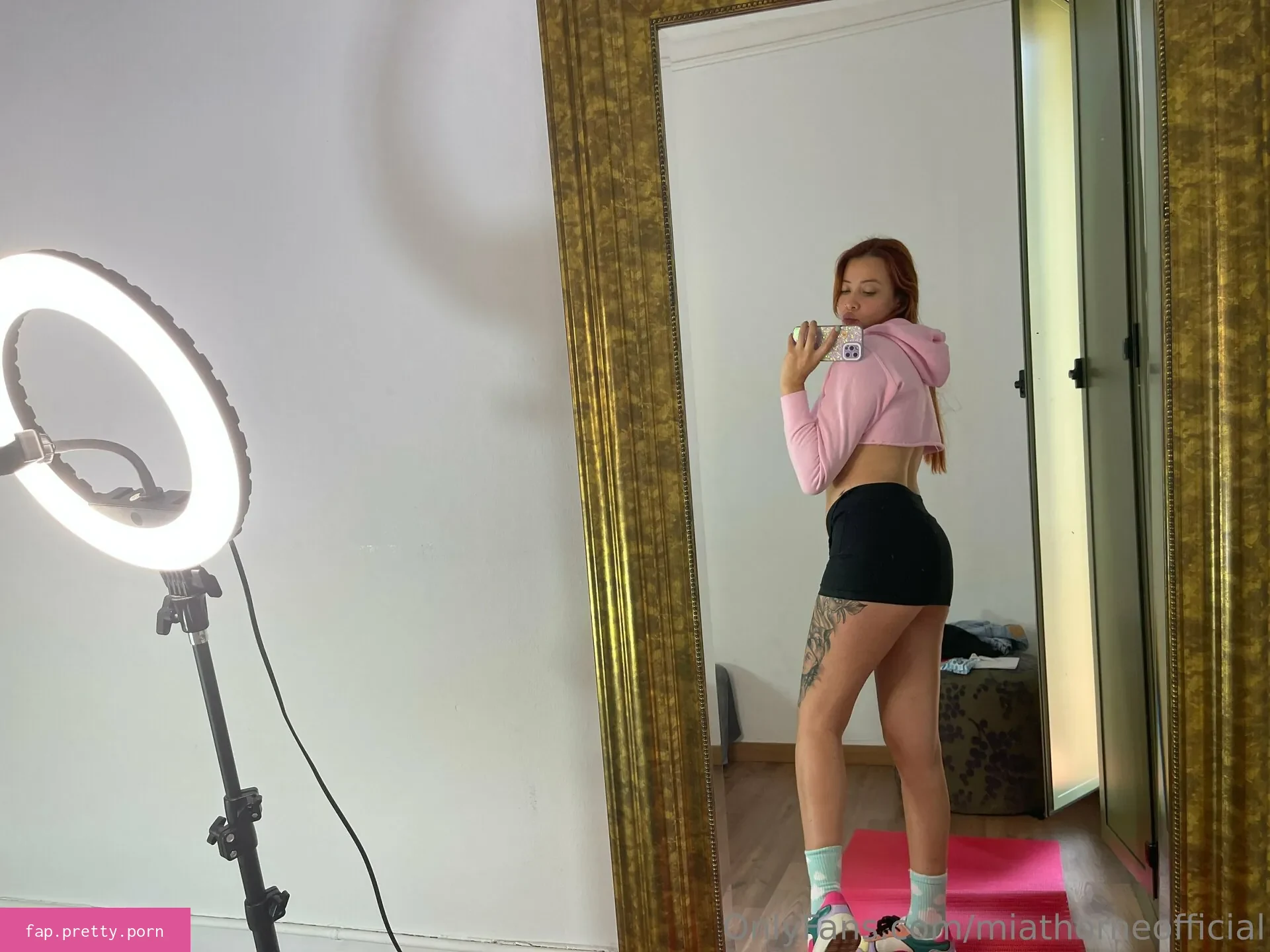 miathorneofficial - Photo #18