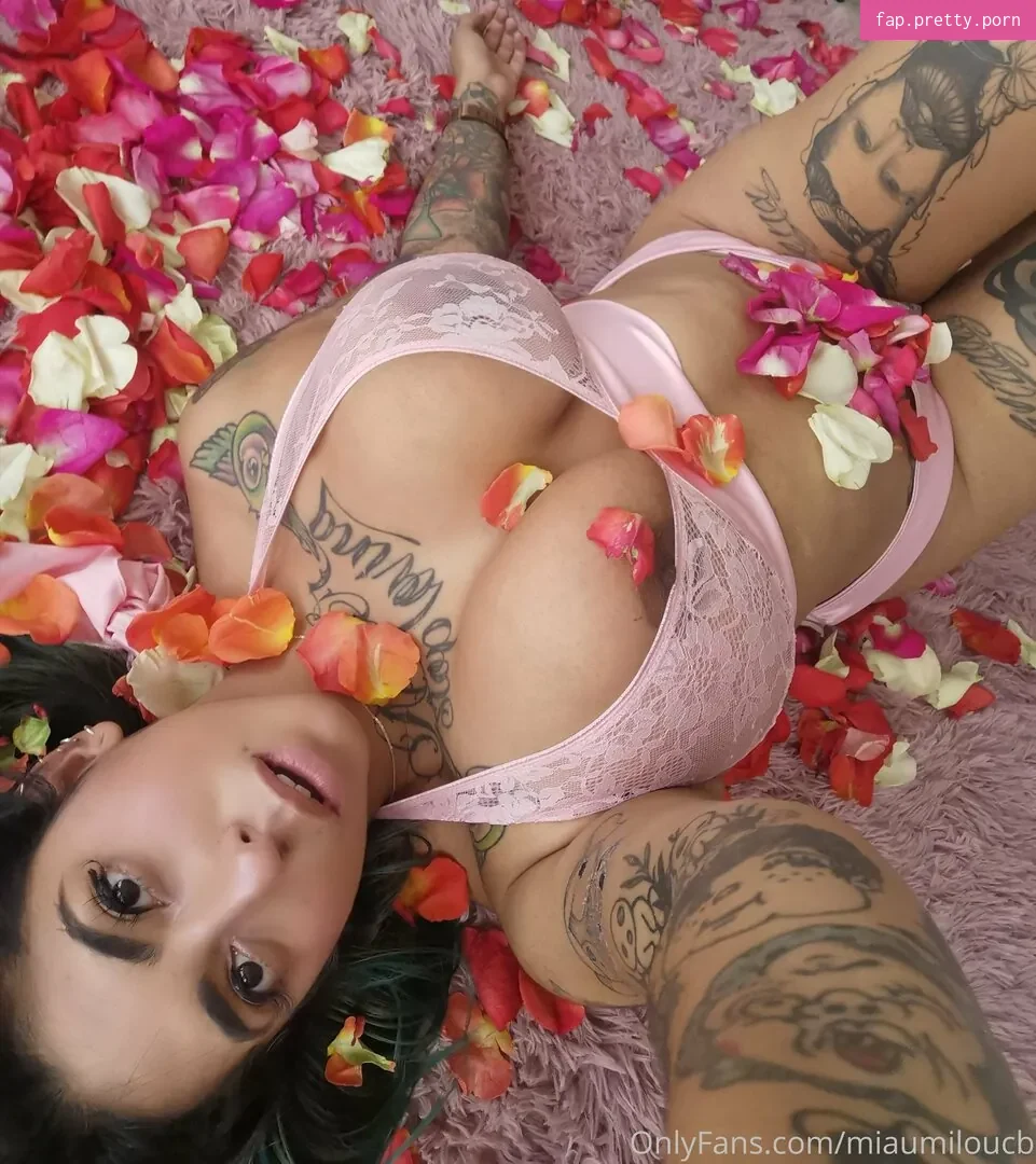 miaumiloucb - Photo #15