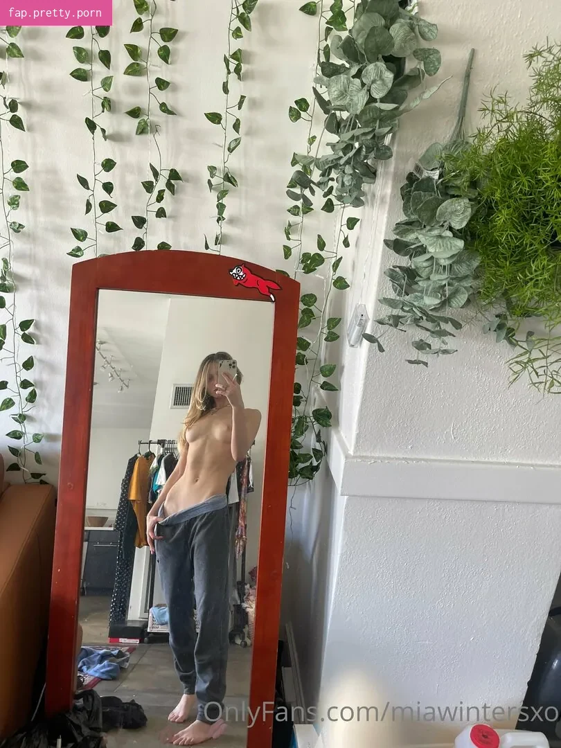 miawintersxo - Photo #07