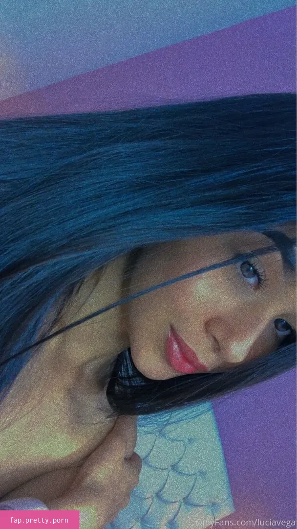 michellebluefree - Photo #02