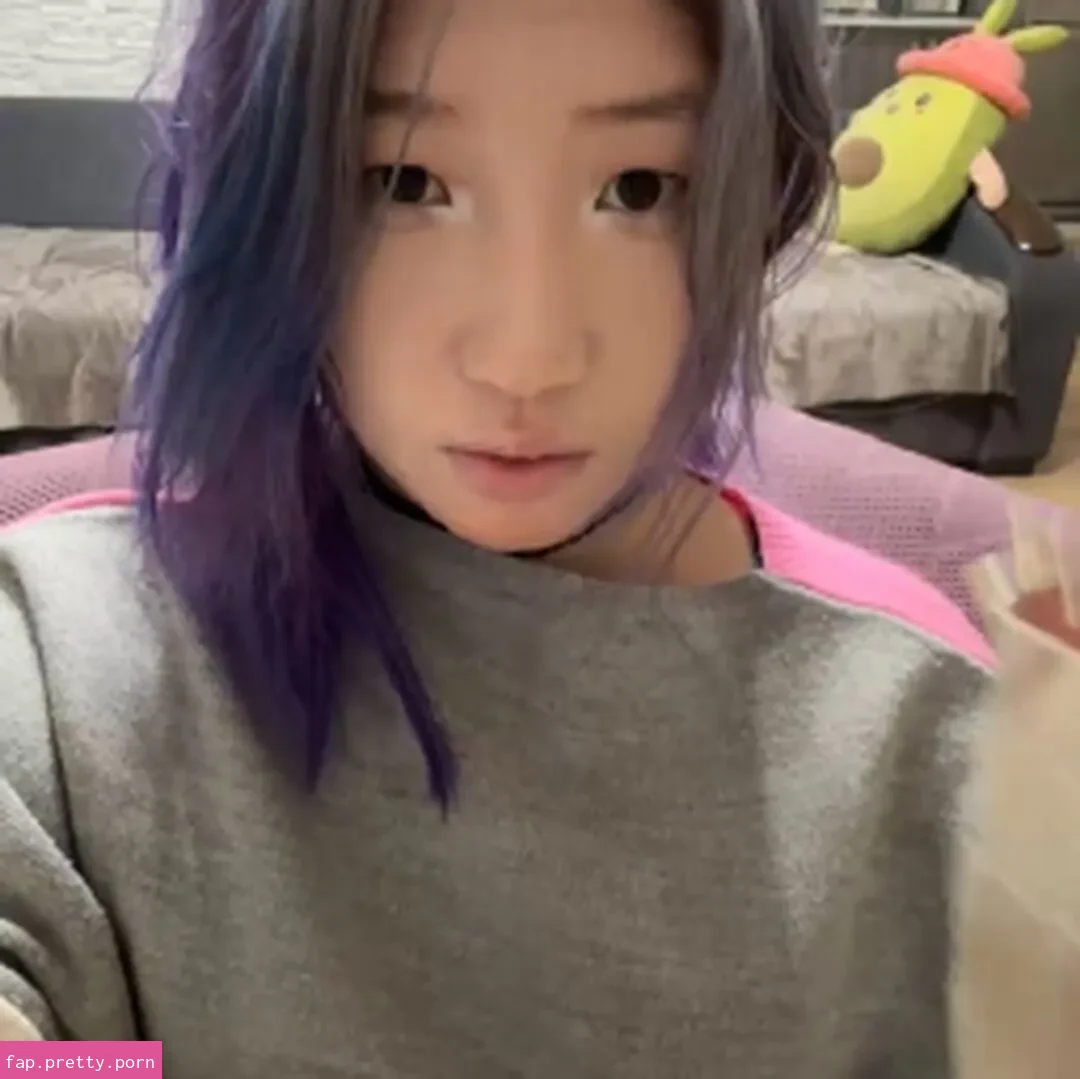 MiekoLun - Photo #06