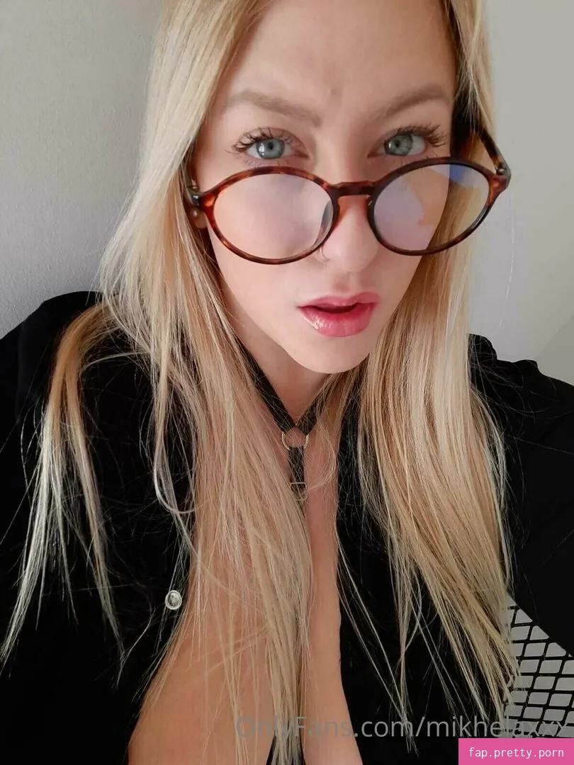 mikhelaxxx - Photo #03