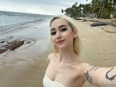 mileywhite