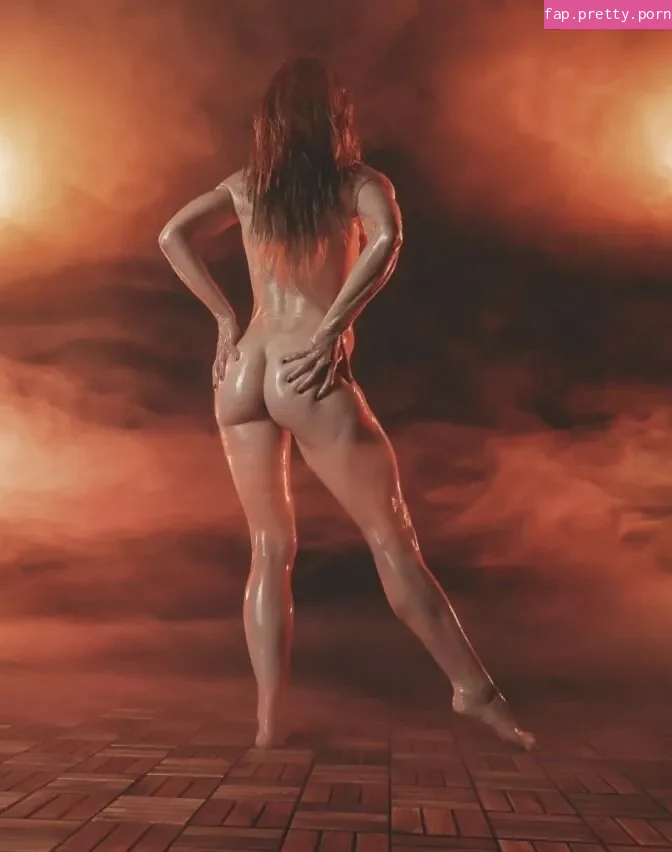 MilfChristine - Photo #06