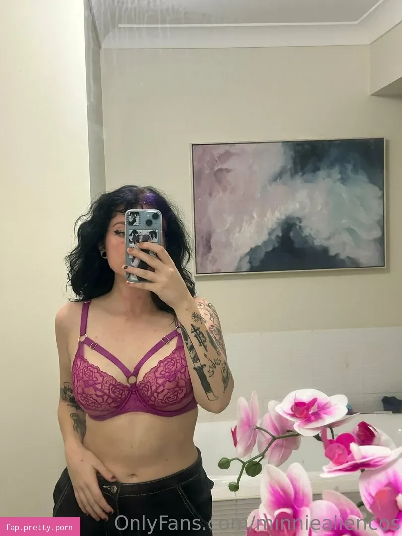 minniealiencos - Photo #59