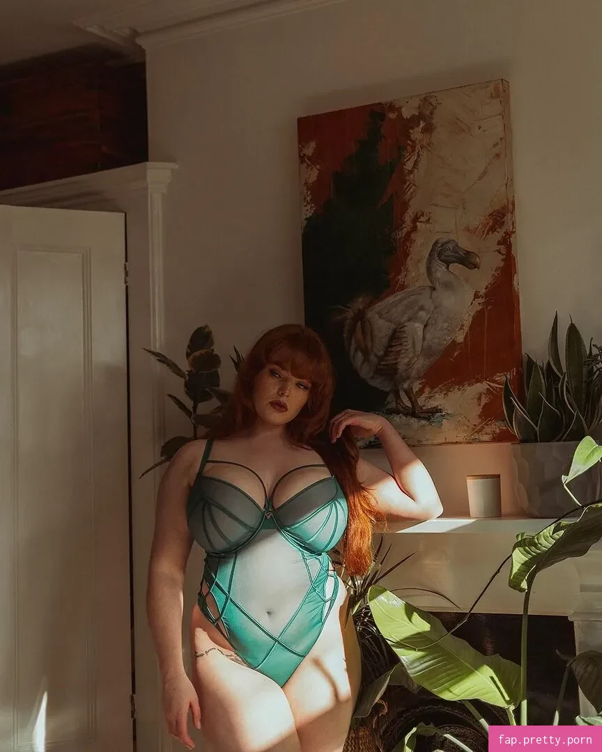 MissDeadlyRed - Photo #37