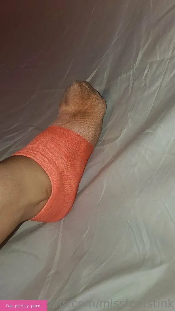 missfeetstink - Photo #21