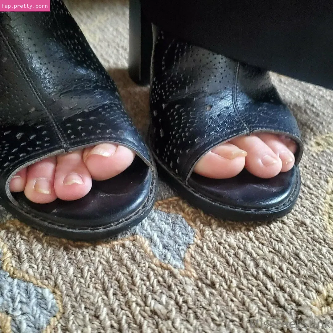 missfeetstink - Photo #59