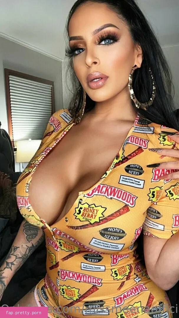 missmeenaofficial - Photo #23