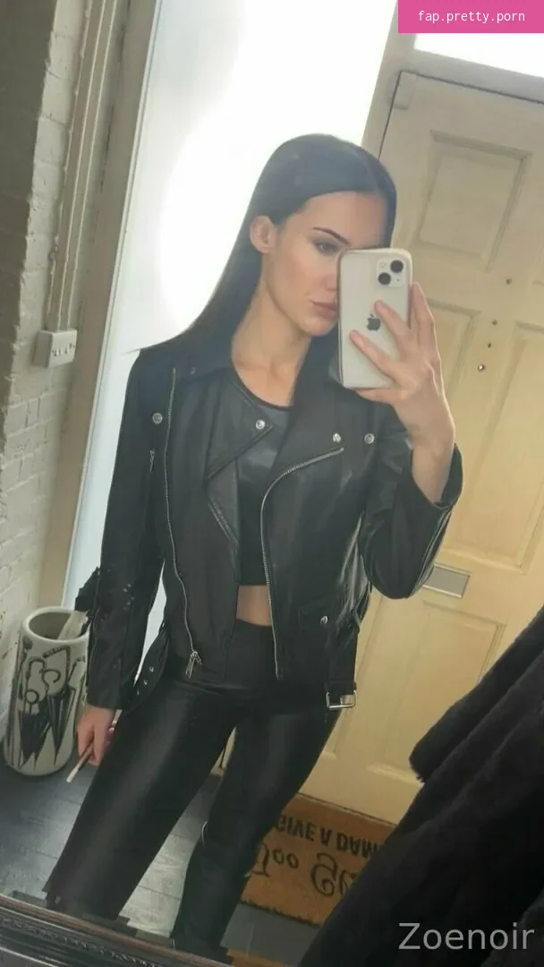 mistresszoenoir - Photo #08