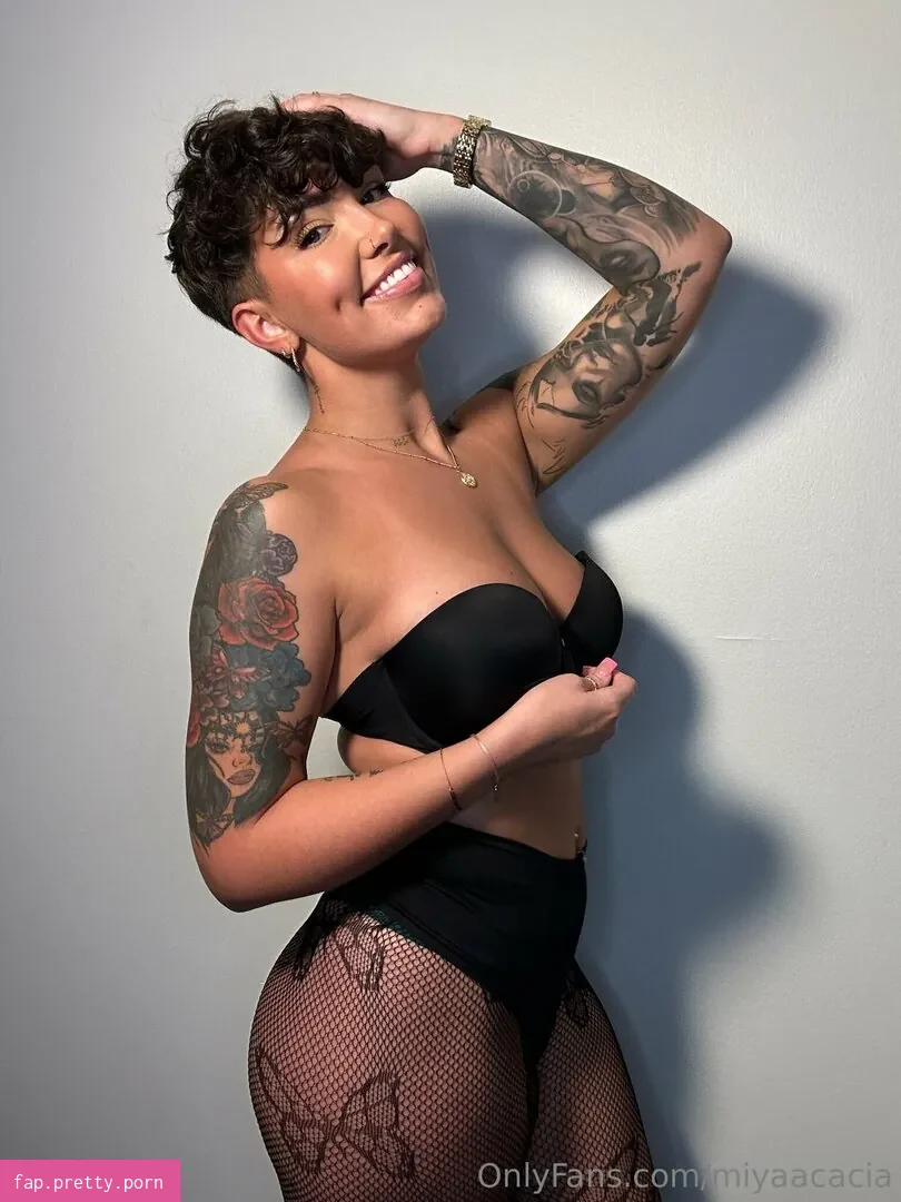 miyaacacia - Photo #32