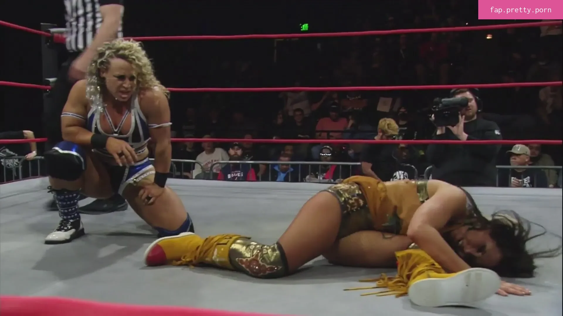 Mickie James - Photo #08