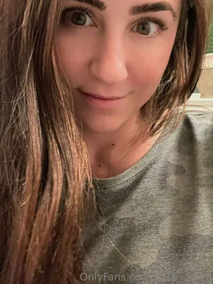 mila_james