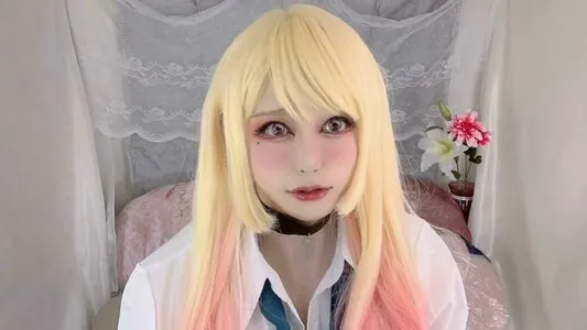 Momo JP Cosplay