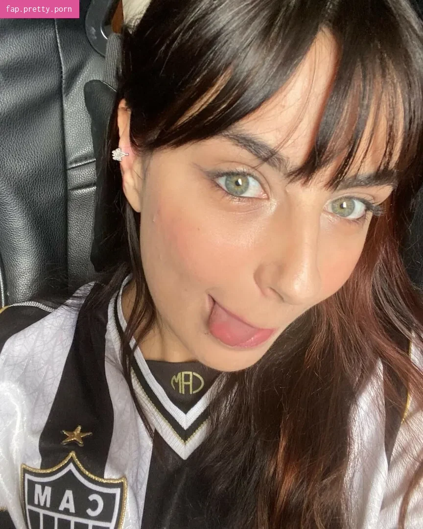 Mariana Karpukovas - Photo #01