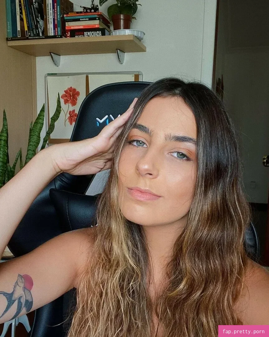 Mariana Karpukovas - Photo #04
