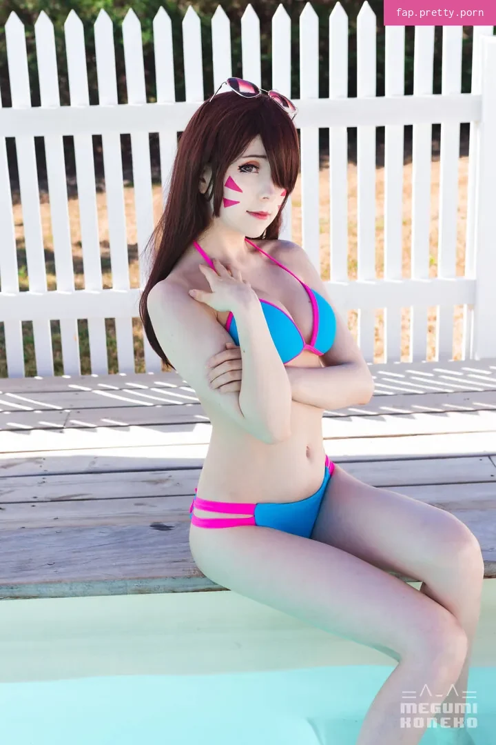 Megumi Koneko - Photo #08