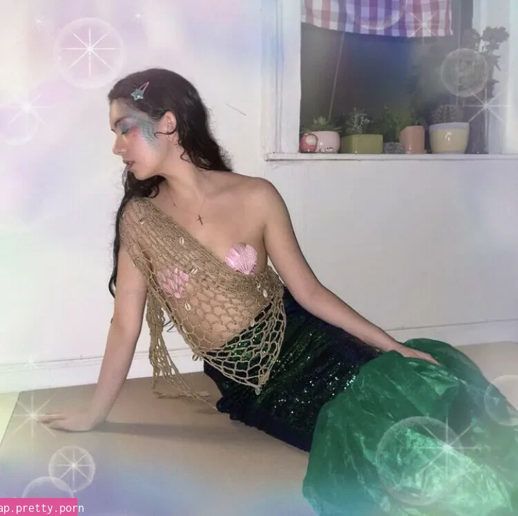 Mia Kerin - Photo #45