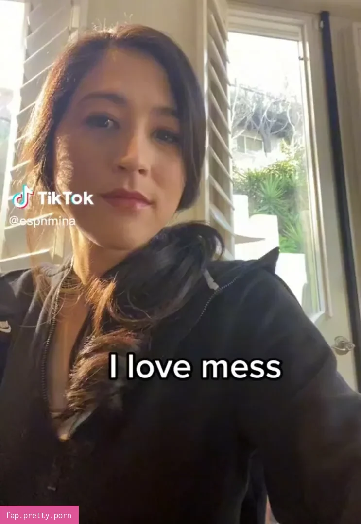 Mina Kimes - Photo #11